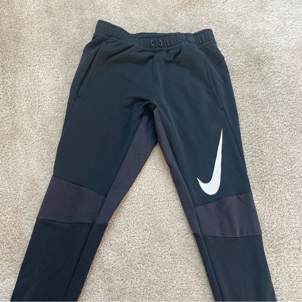 Nike dr-fit sweatpants